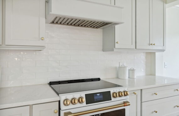 Oven on Nashville Kitchen Remodel